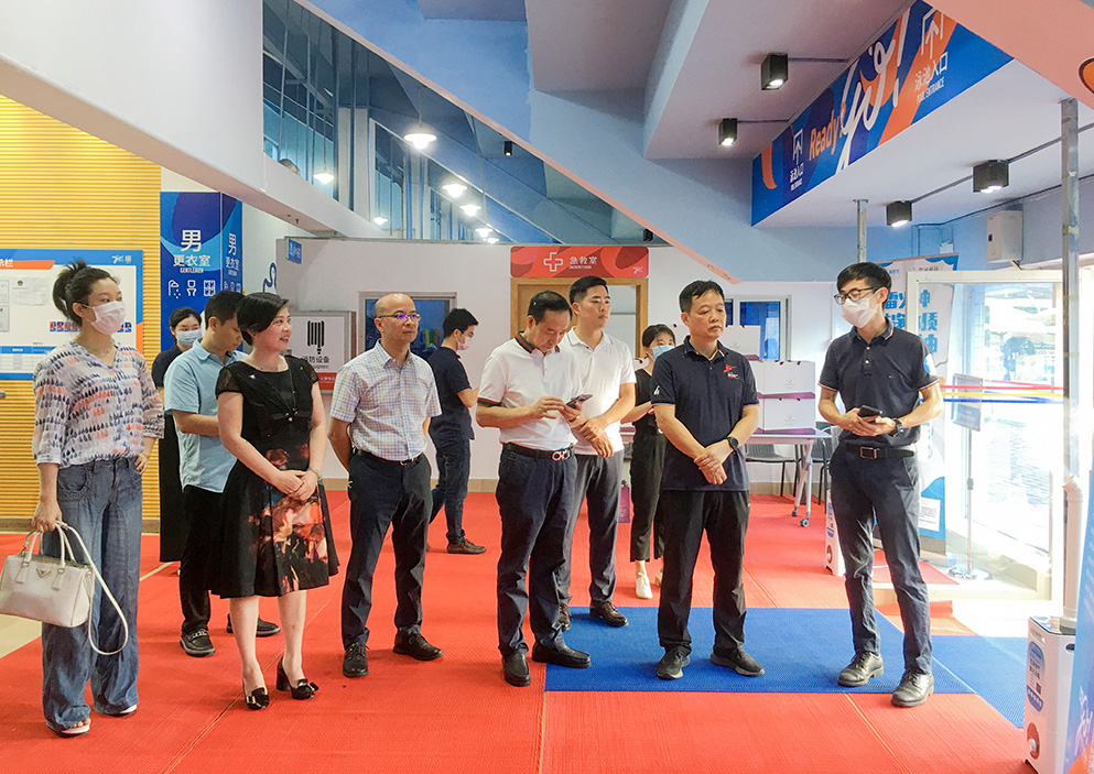 戴思樂(lè)游泳館,戴思樂(lè)泳池