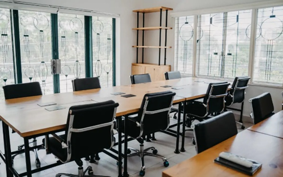 職場人員新福利，辦公室安裝上新風(fēng)系統(tǒng)！