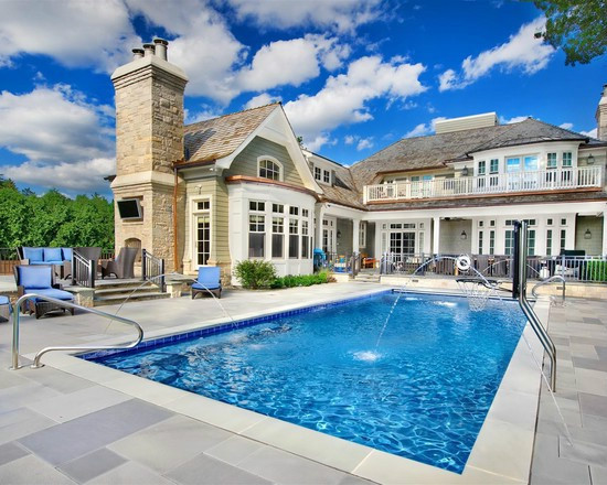 別墅建造游泳池，一臺設(shè)備輕松搞定水質(zhì)難題？