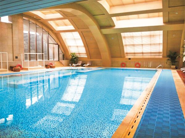 建游泳池，如何合理設(shè)定游泳池的循環(huán)周期?