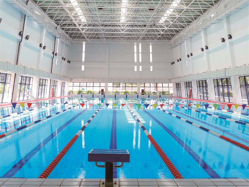 中小學(xué)游泳池規(guī)劃設(shè)計(jì)打造要點(diǎn)，讓孩子暢游無(wú)憂！