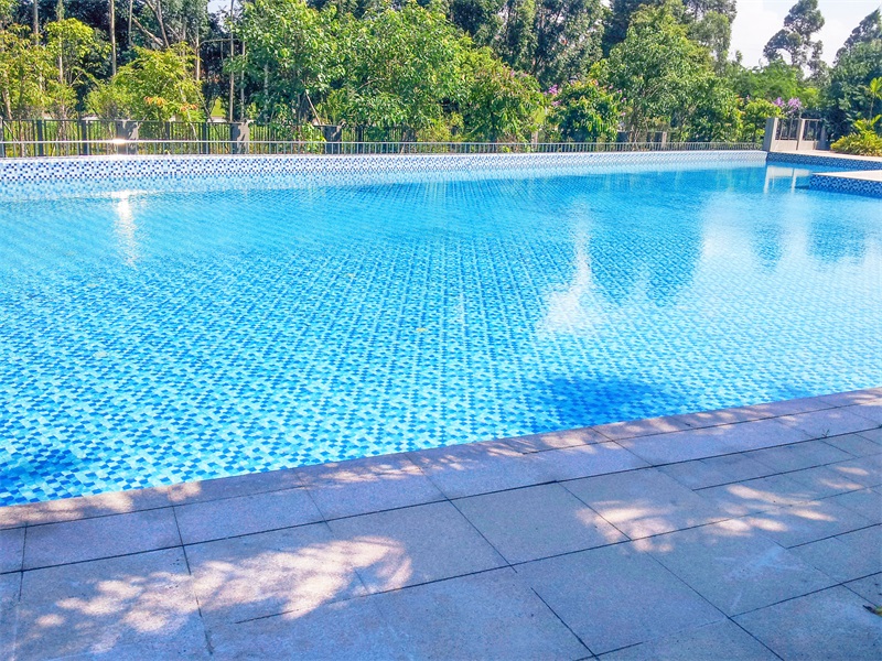 游泳池清潔維護指南,游泳池清潔,游泳池清潔秘籍