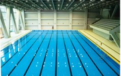 <b>游泳池過濾器怎么選不費(fèi)水？戴思樂全自動(dòng)游泳池珍珠巖過濾器系統(tǒng)不費(fèi)水還具</b>