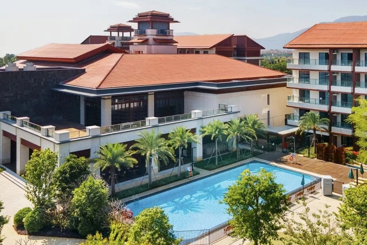 別墅露天游泳池尺寸,別墅露天游泳池設(shè)計(jì),別墅游泳池設(shè)計(jì)